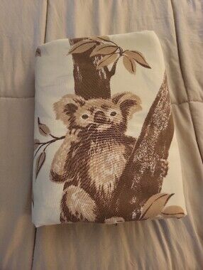 QUEEN FLAT SHEET VINTAGE PEQUOT KOALA BEARS EUCALPTUS TREES BROWN TAN